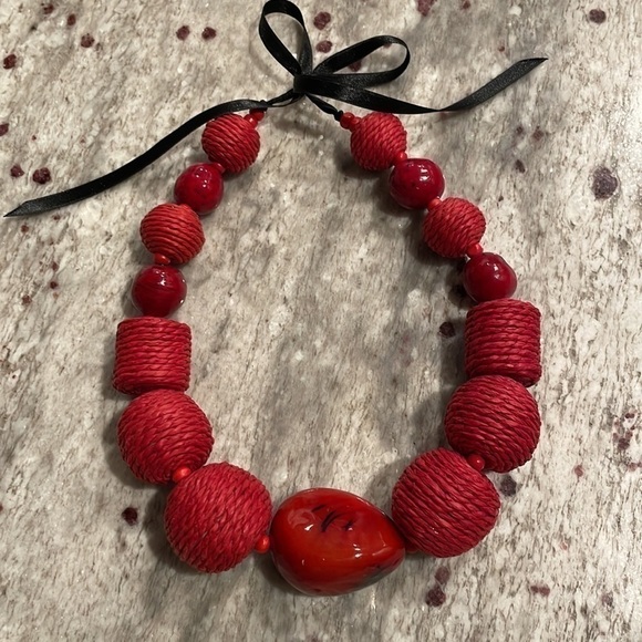 Necklace & Bracelet Set - Picture 2 of 4